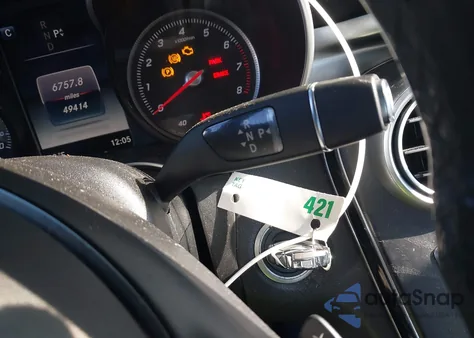 2017 Mercedes-Benz C 300 from USA, damaged, VIN 55SWF4JB8HU183711